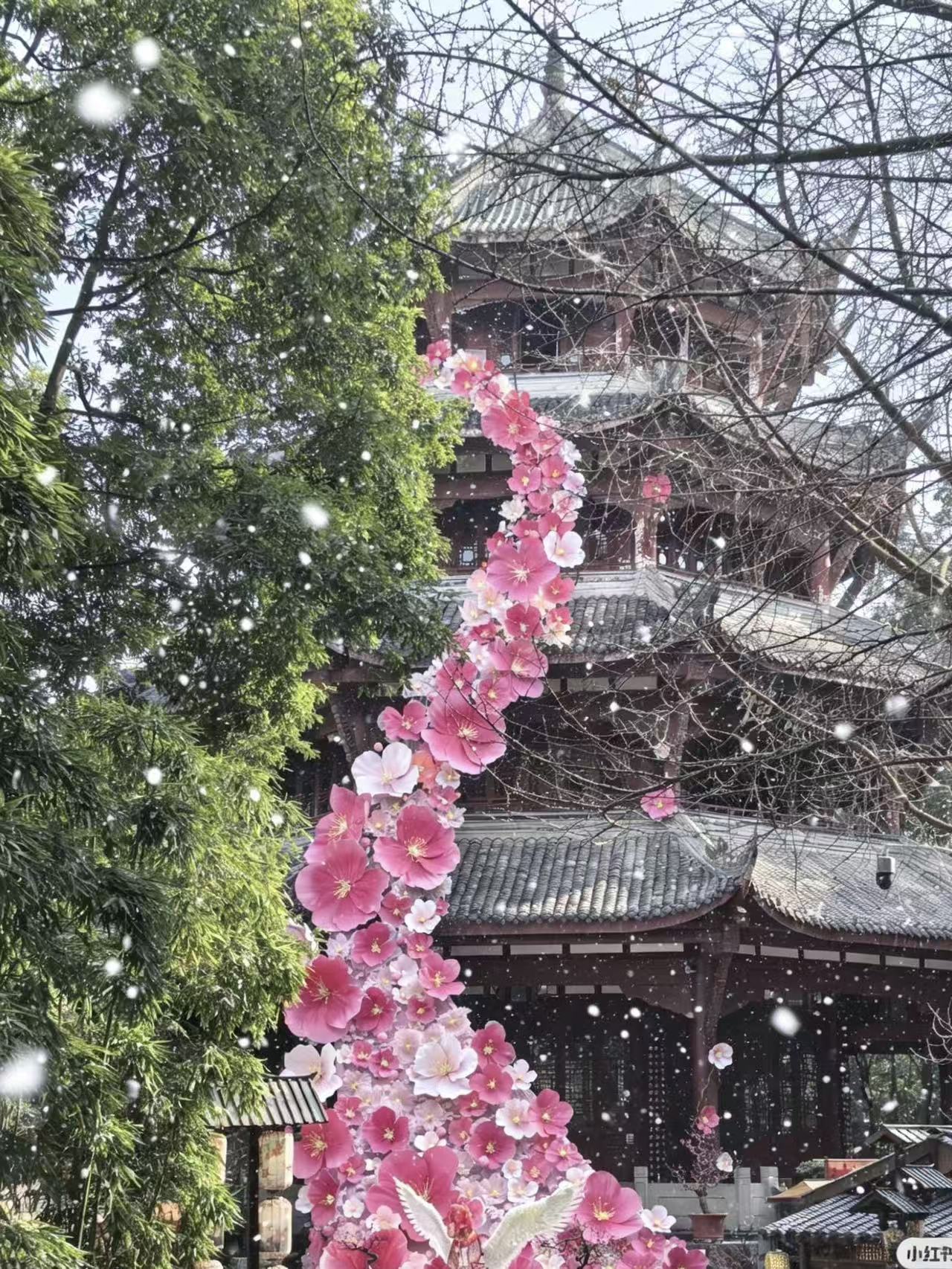 杜甫草堂大型瀑布梅花装置花艺
